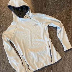 North face women’s pullover